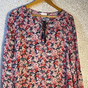 ✨ JJiII Floral Blouse – Size M ✨